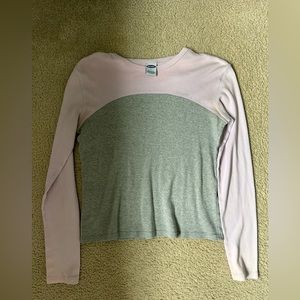 Simple long sleeve shirt